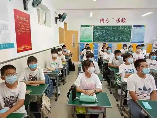 合作办学拓宽教育领域 课后服务提升办学水平——河北工业大学专家学者走进仁和大讲堂系列报道之一 教育咨询服务